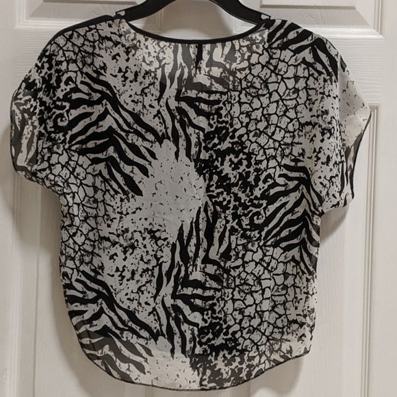 Full Tilt Wild Children World Tour Crop Top Size S - Picture 5 of 5